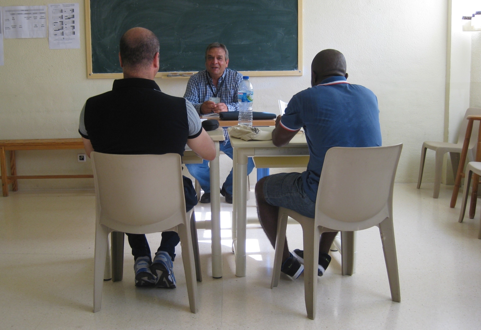 El Obispo Bautizar Un Interno De La C Rcel De Alboc Sser